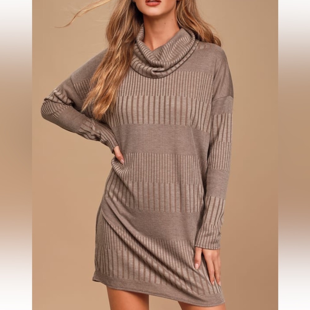 Lulus striped ran long sleeve dress size medium